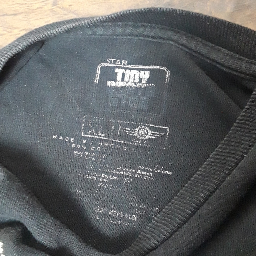 Star Wars comfortable Tshirt no size tag - Picture 4 of 16